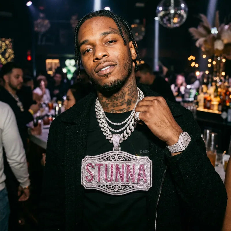 rapper with cubbic link chain