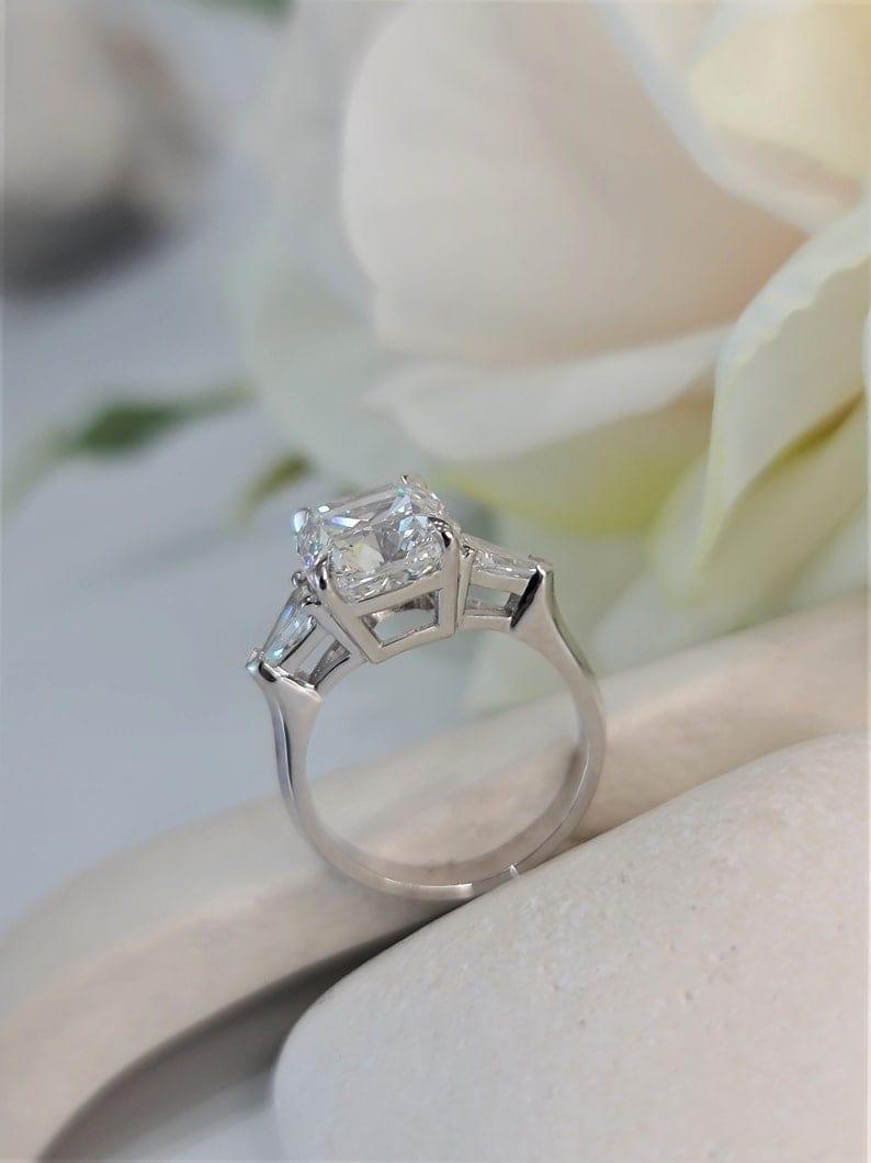 1.00Ct Elongated Cushion Lab Grown Diamond Side Trillion Engagement Ring - JBR Jeweler