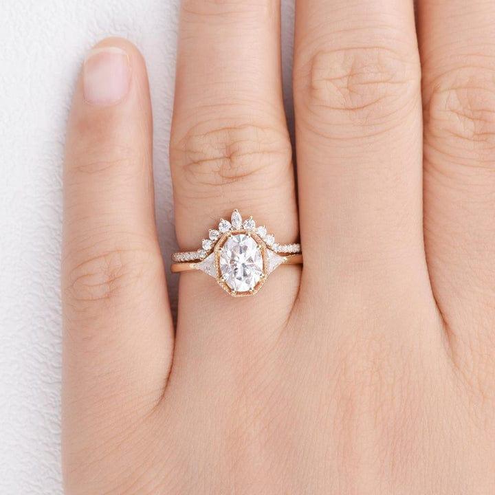 1.00CT Oval Cut Lab-Grown Diamond Side Stone Bridal Set Ring (2Pcs)