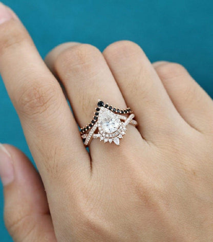 1.00Ct Pear shaped Rose gold Women Vintage Curved Band Moissanite Engagement Ring Set - JBR Jeweler