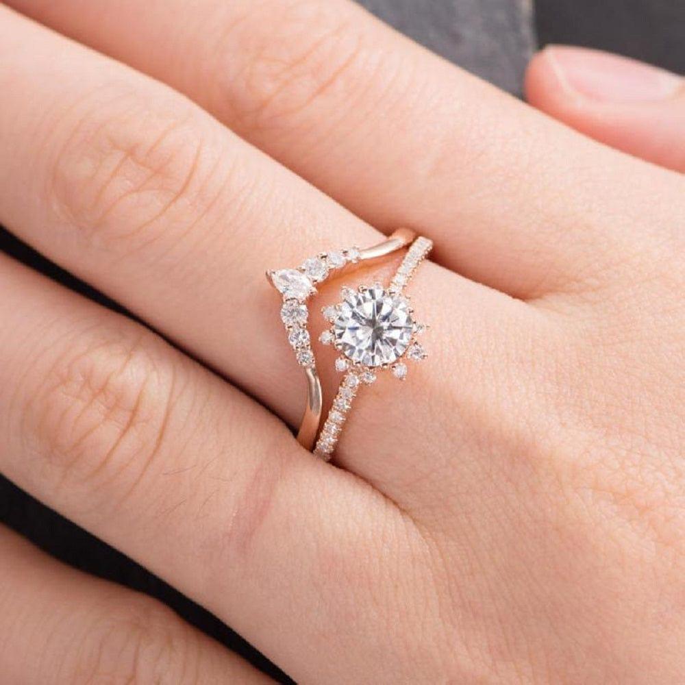 1.00CT Round Cut Halo Set Half Eternity Arrow Wedding Band Moissanite Engagement Ring - JBR Jeweler