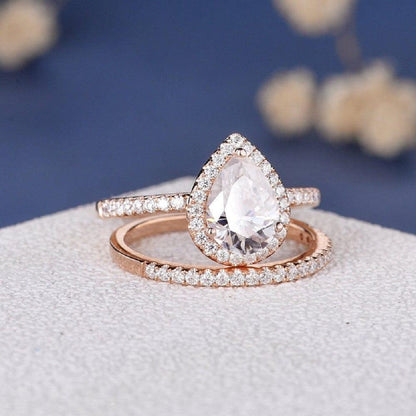 1.10CT Pear Cut Rose Gold Halo Bridal Unique Moissanite Engagement Ring Set - JBR Jeweler