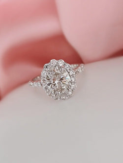 1.50Ct Classic Solitaire Halo Oval Cut Moissanite Diamond Engagement Ring - JBR Jeweler