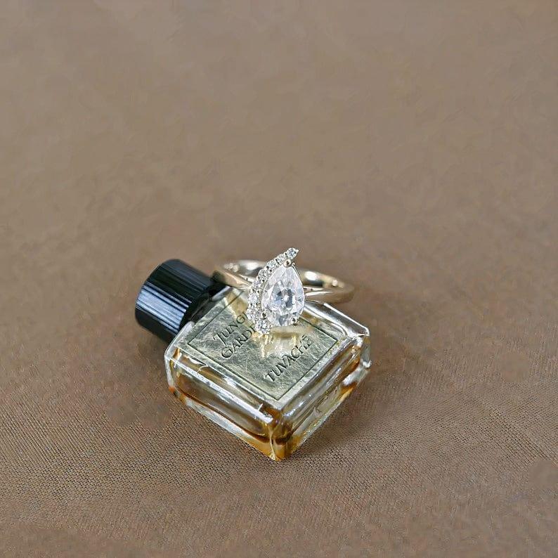 1.50CT Pear Cut Lab-Grown Diamond Art Nouveau Engagement Ring - JBR Jeweler