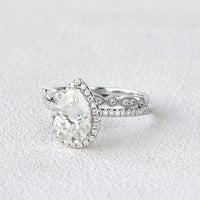 1.5CT Pear Cut Lab-Grown Diamond Halo Bridal Set Stacking Ring (2Pcs) - JBR Jeweler