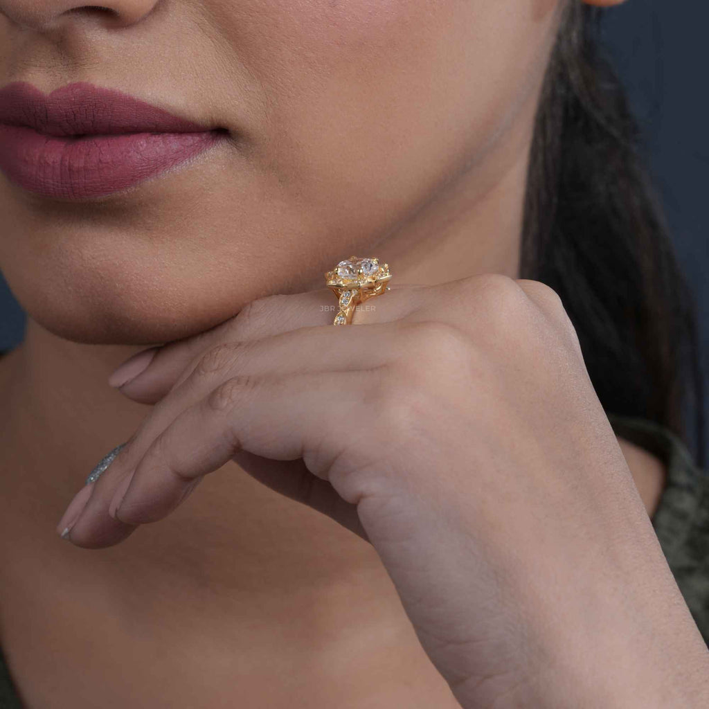 Sparkling 1.00CT Lab Grown Floral Diamond Ring