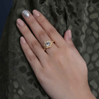 Sustainable 1.00CT Round Flower Engagement Ring