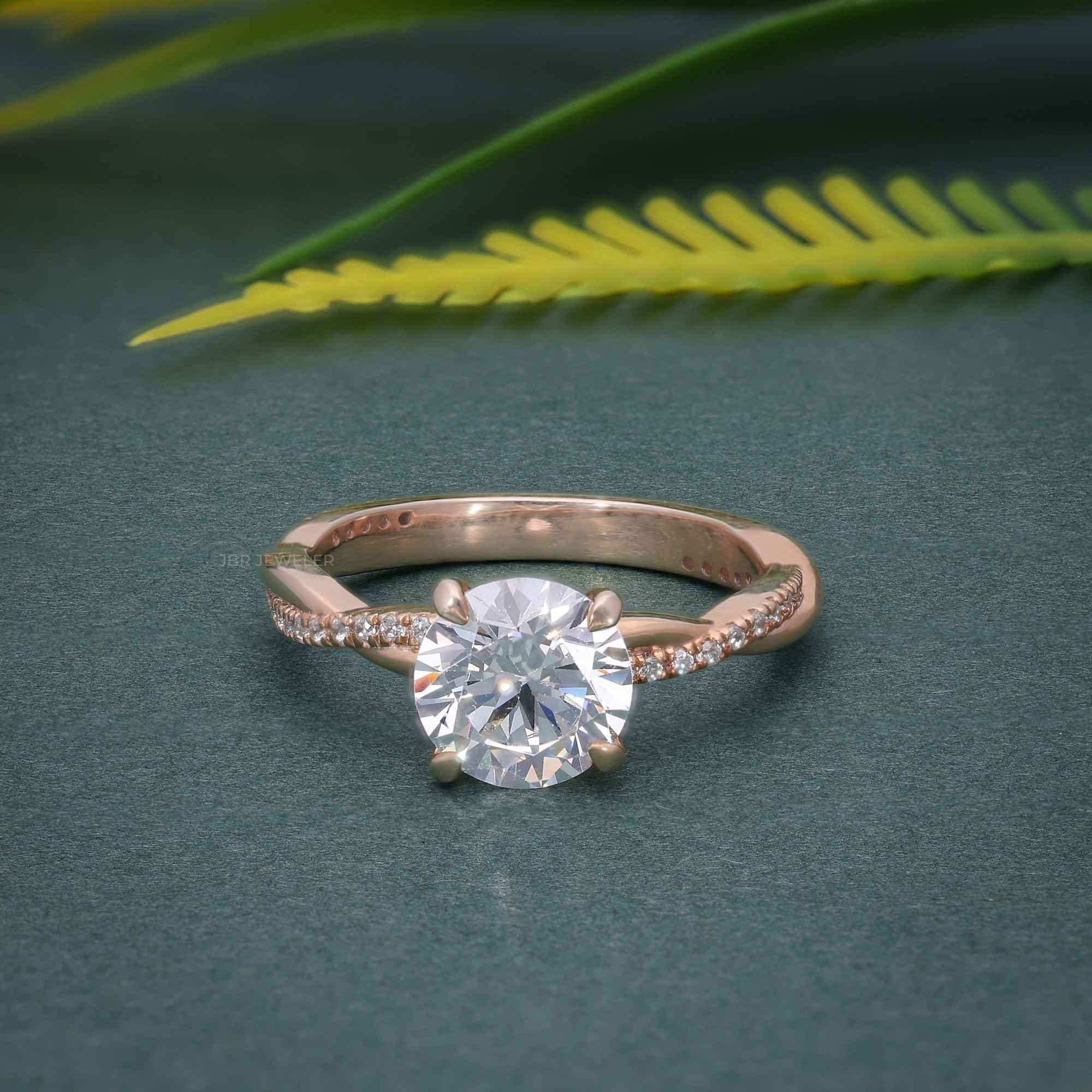 Romantic 1.00CT Lab Grown Twisted Ring