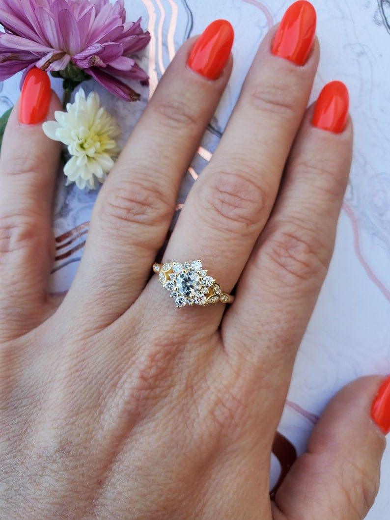 Romantic 1.0CT floral halo engagement ring for her