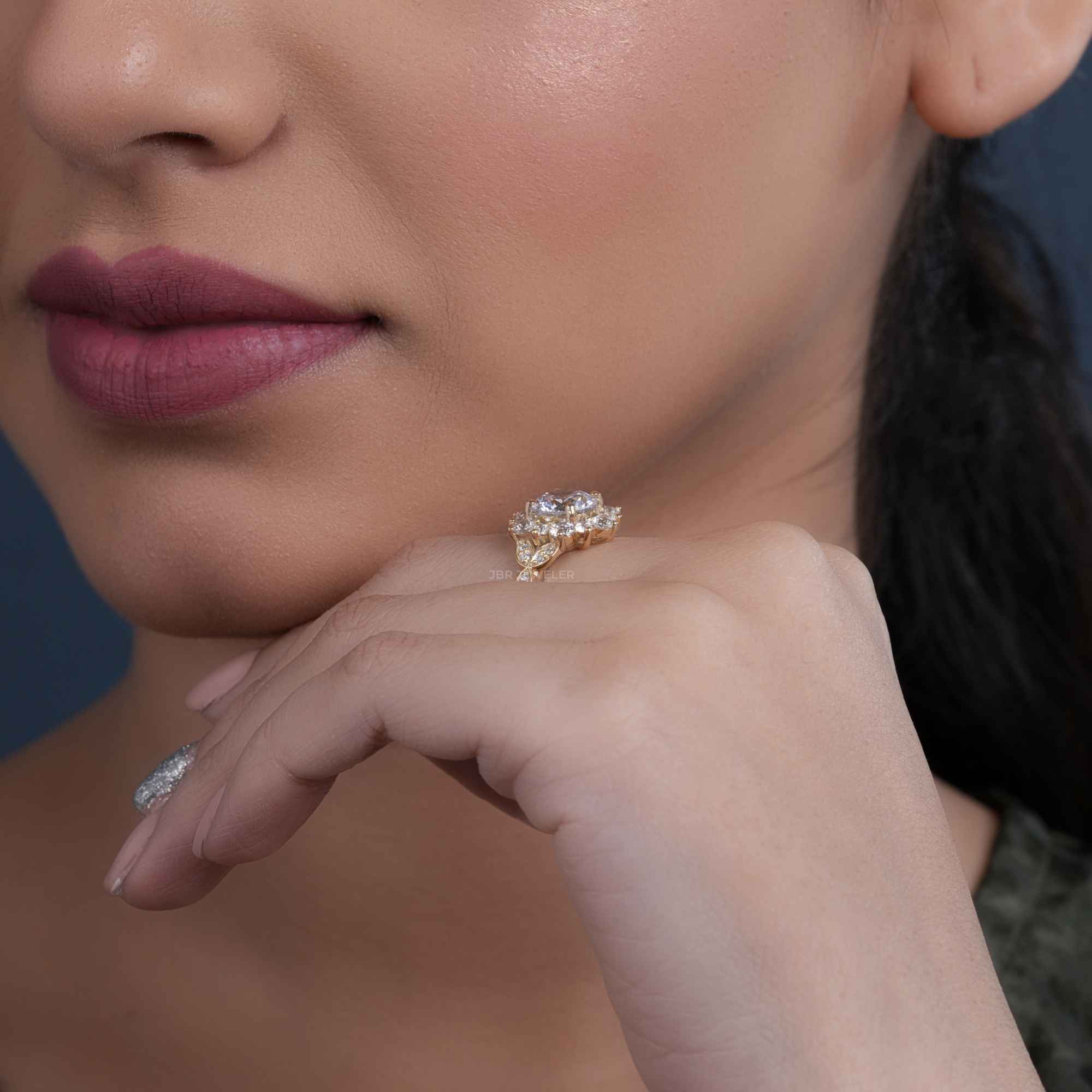 1.0CT lab-grown ring with romantic flower halo setting