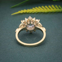 1,0 Karat runder Diamant-Moissanit-Verlobungsring mit floralem Halo