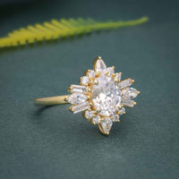 Bague de fiançailles moissanite sertie d'un halo de diamants ovales de 1,25 ct