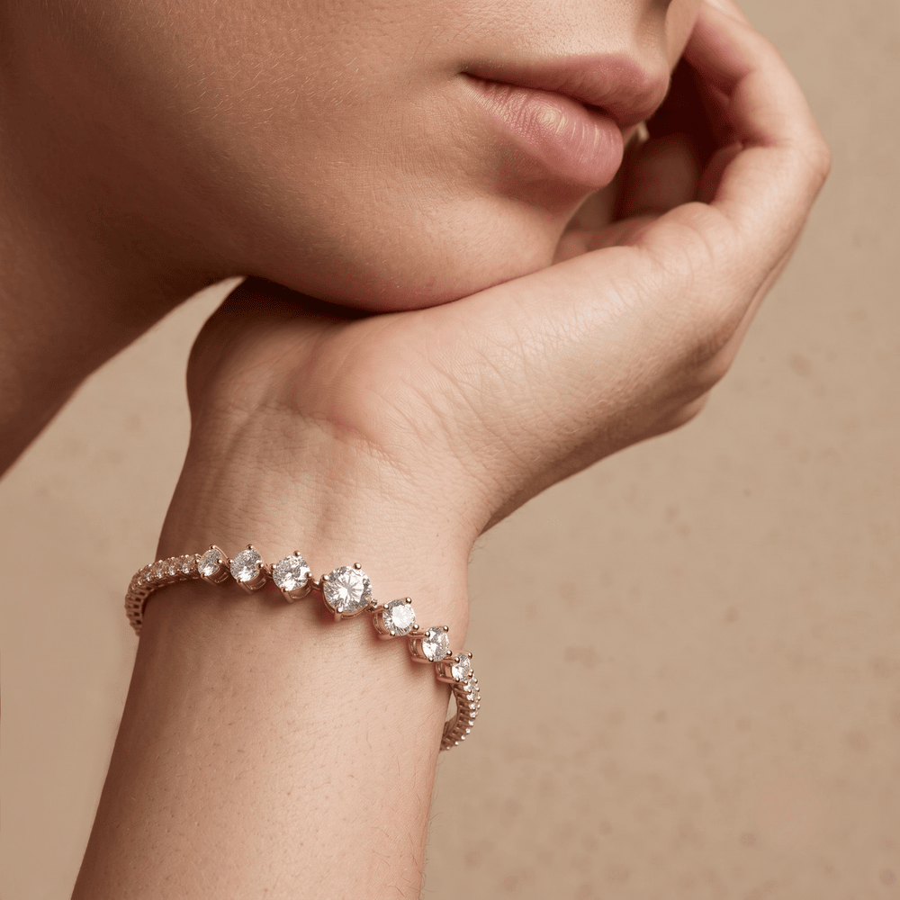Solid gold tennis bracelet for women