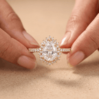 Pear cut halo ring in white 14K gold detailed view
