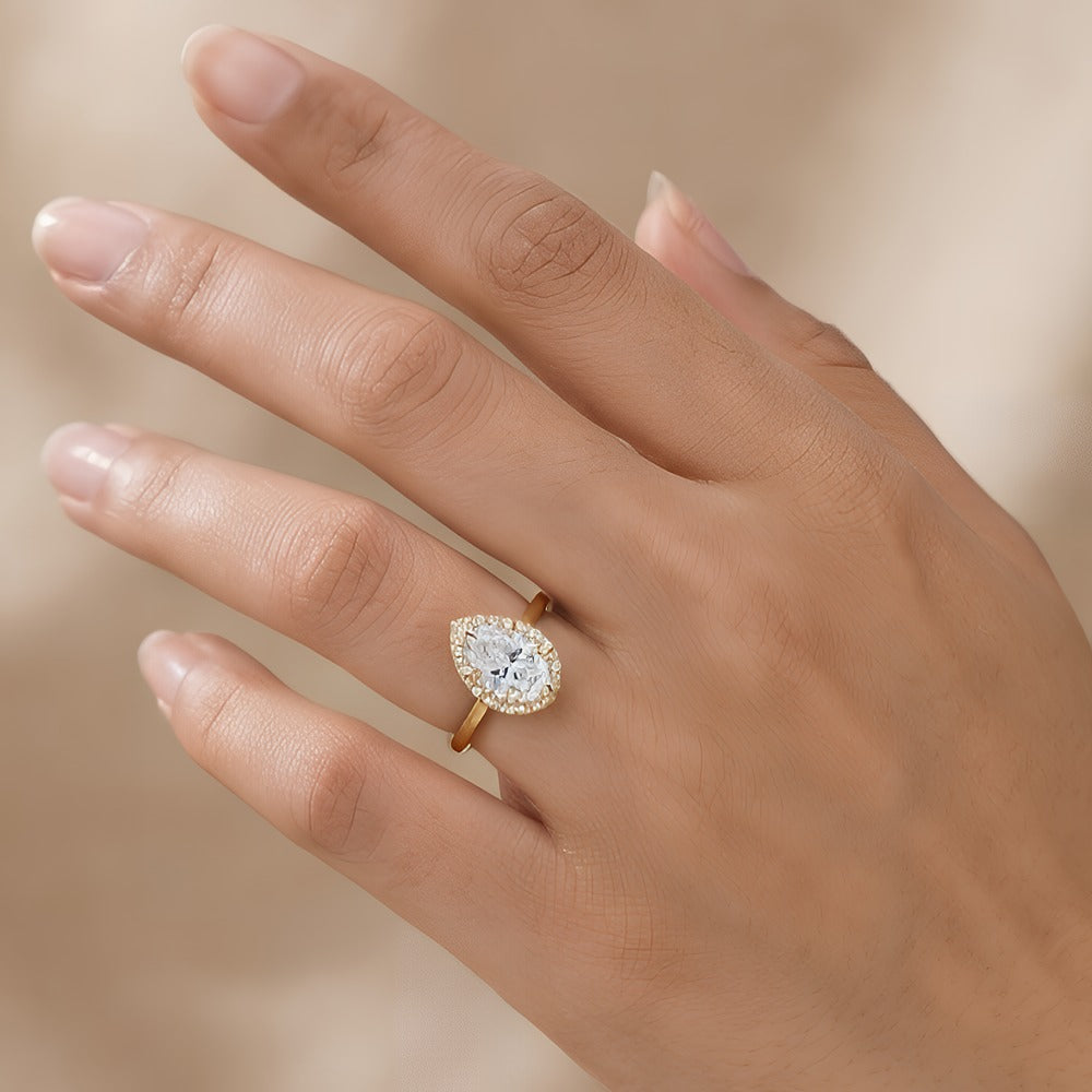pear shape diamond ring bridal jewelry