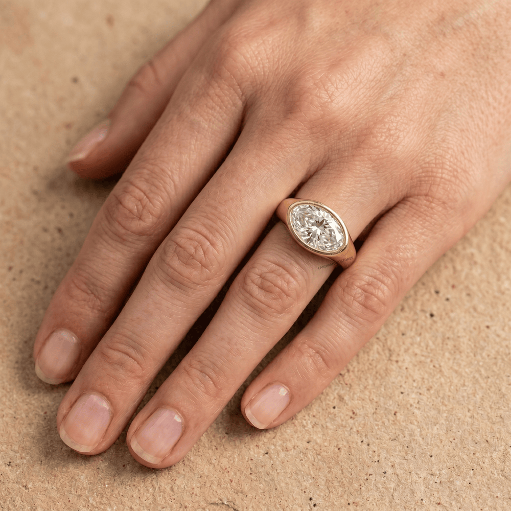 Old mine lab diamond gold ring
