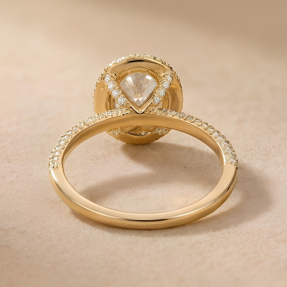 Oval lab diamond ring top view sparkle