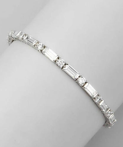 14k Gold baguette and Round Diamond Tennis Bracelet - JBR Jeweler