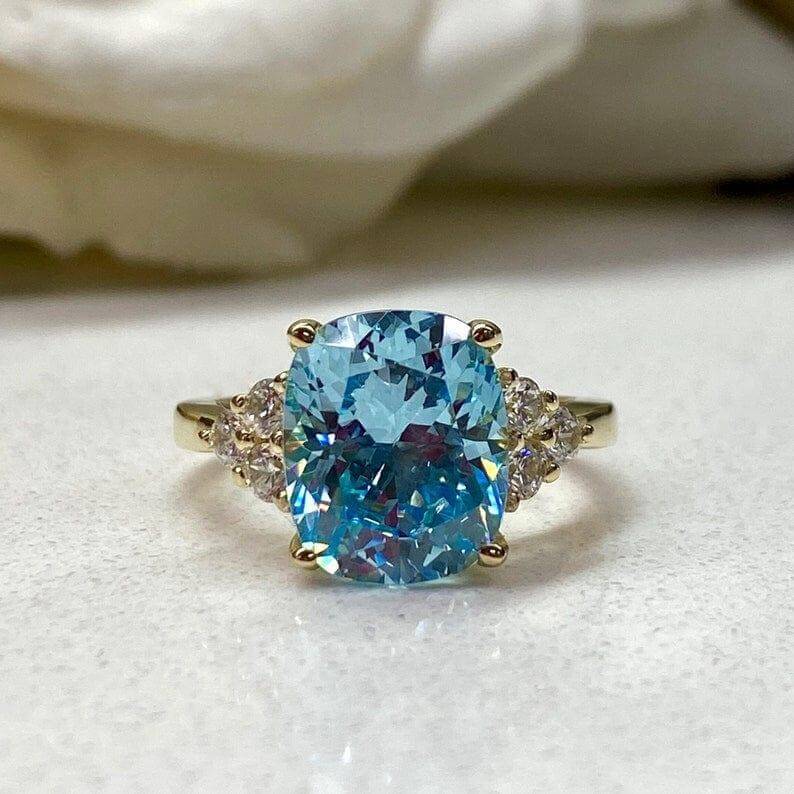 14K Solid Gold Cushion Cut Aquamarine Engagement March Birthstone Ring 7 1/2 US / 18K Gold