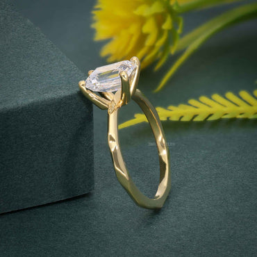 Squared edges Emerald Moissanite Diamond Solitaire Ring