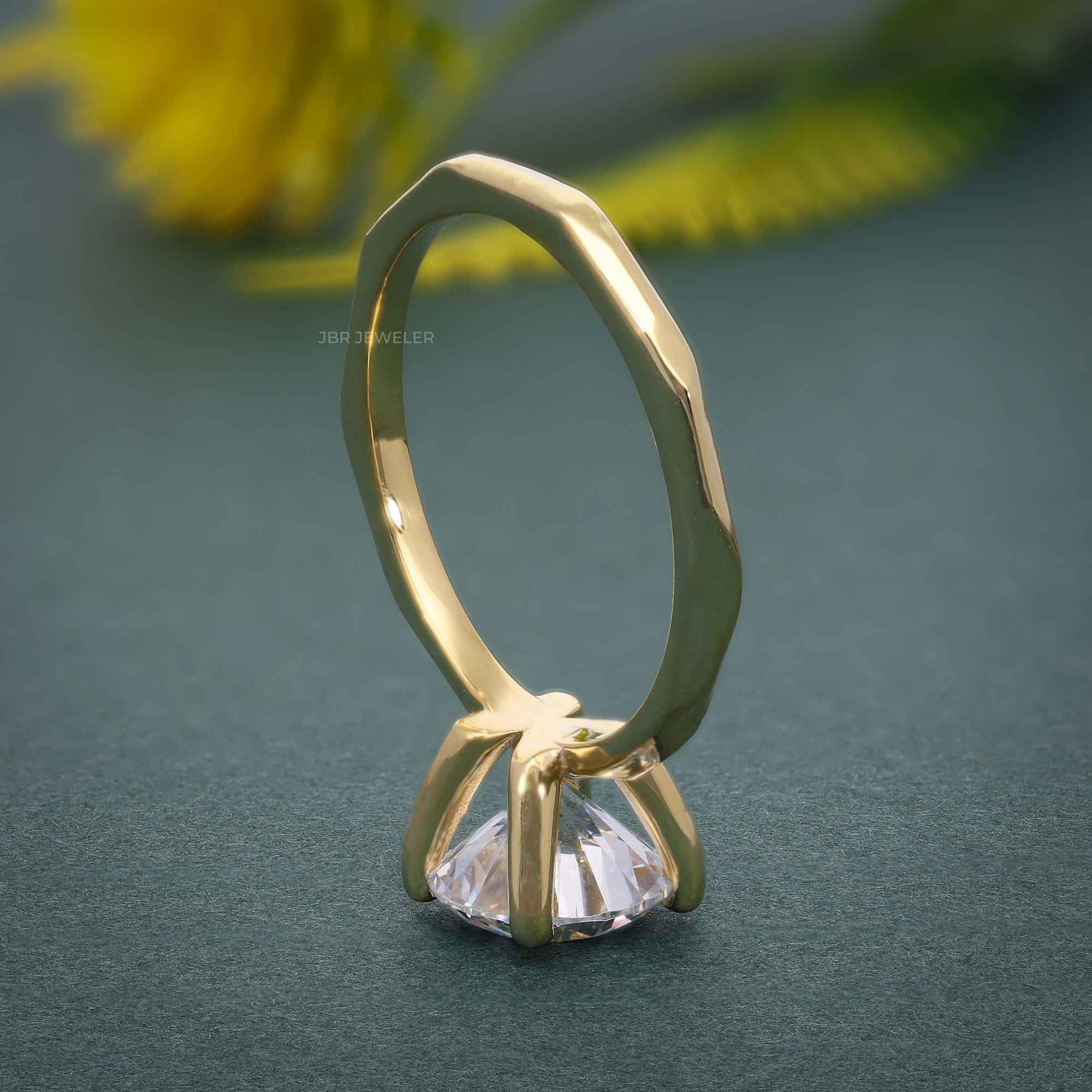 Squared edges Round Cut Moissanite Diamond Solitaire Ring - JBR Jeweler