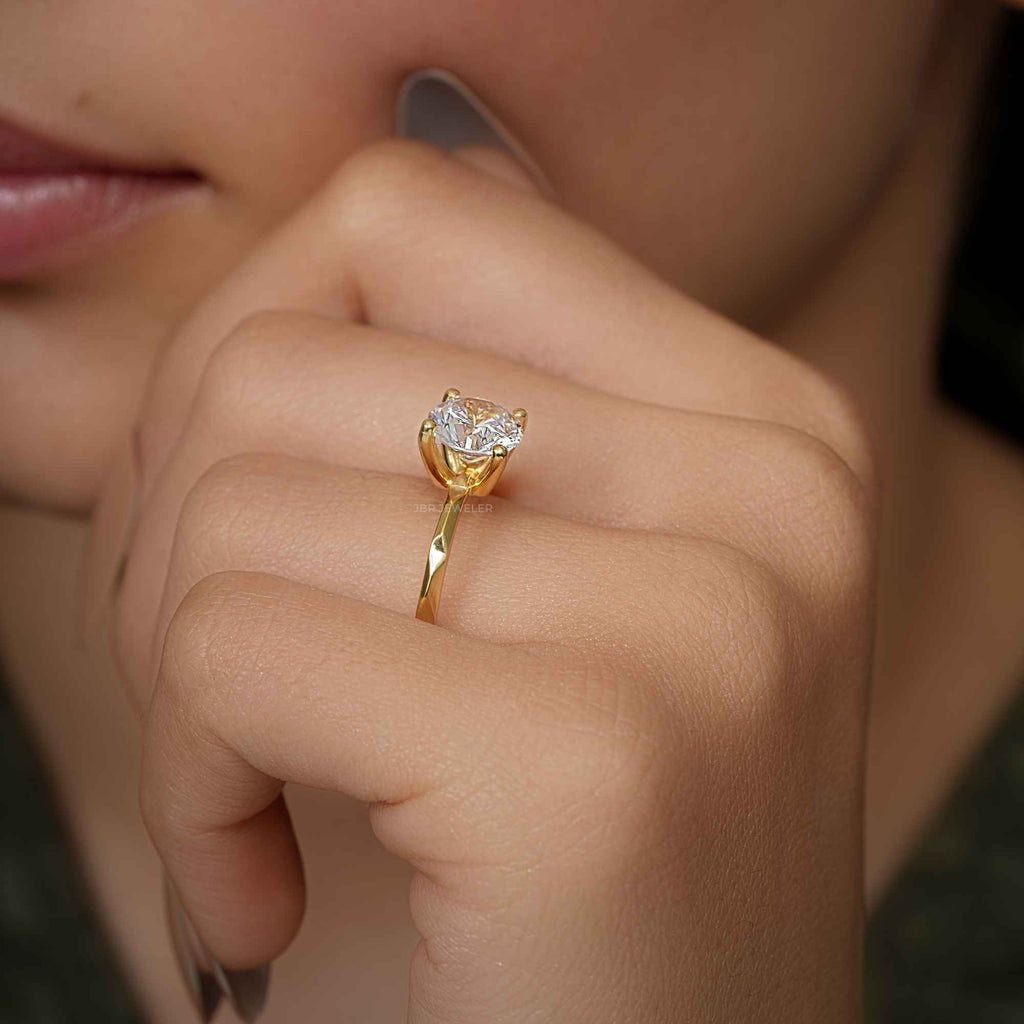 Squared edges Round Cut Moissanite Diamond Solitaire Ring - JBR Jeweler