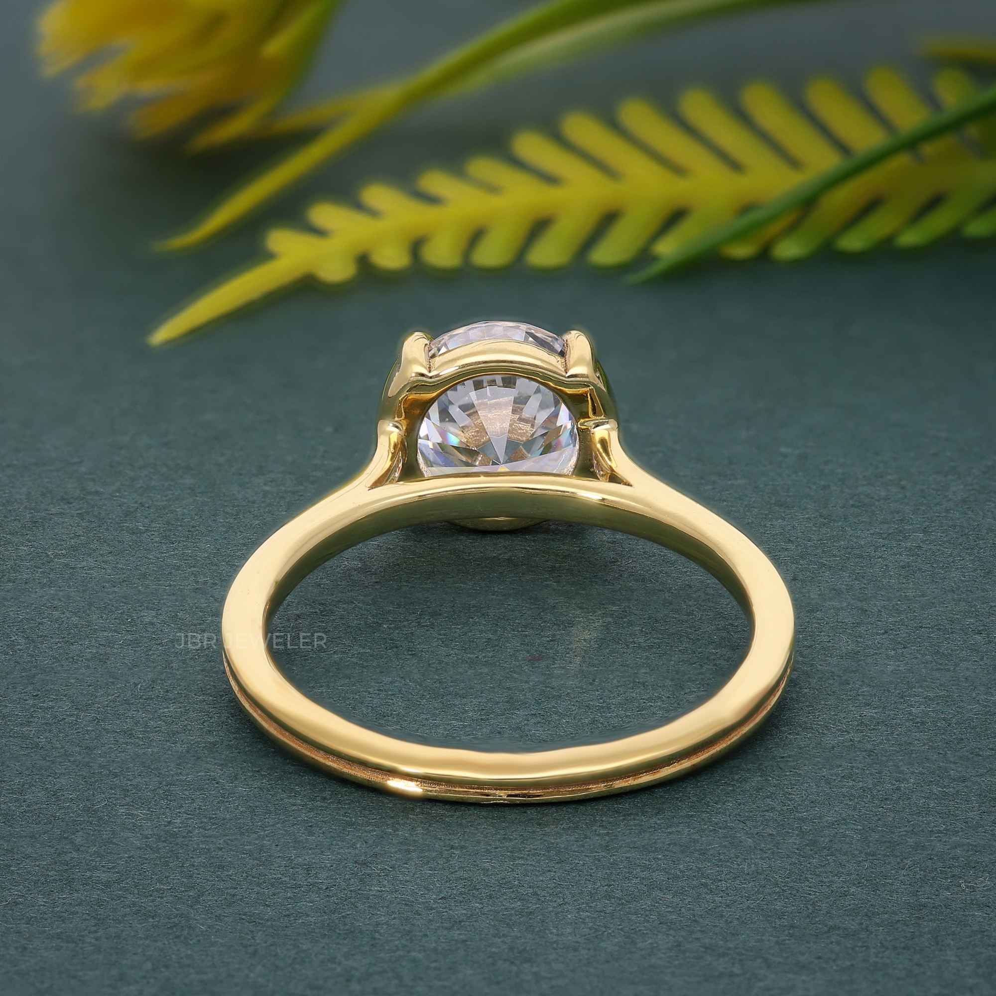 Silhouette Round Moissanite Diamond Engagement Ring - JBR Jeweler