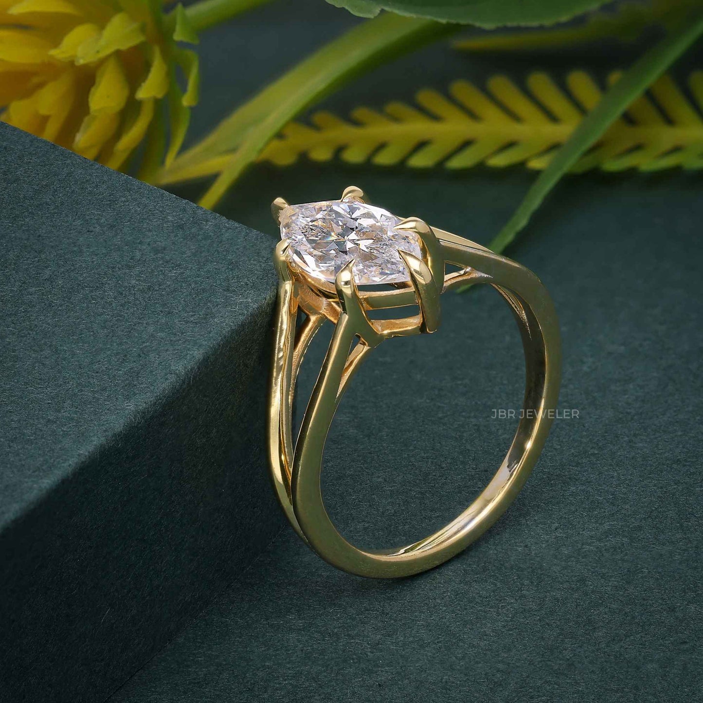 Bague solitaire en diamant cultivé en laboratoire, tige fendue, taille marquise