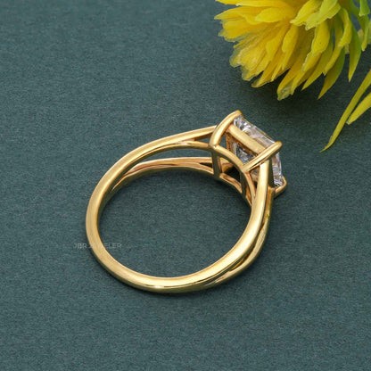 Bague solitaire à diamants cultivés en laboratoire, taille princesse, tige fendue