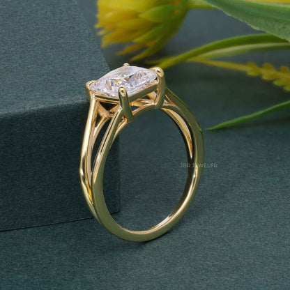 Bague solitaire à diamants cultivés en laboratoire, taille princesse, tige fendue