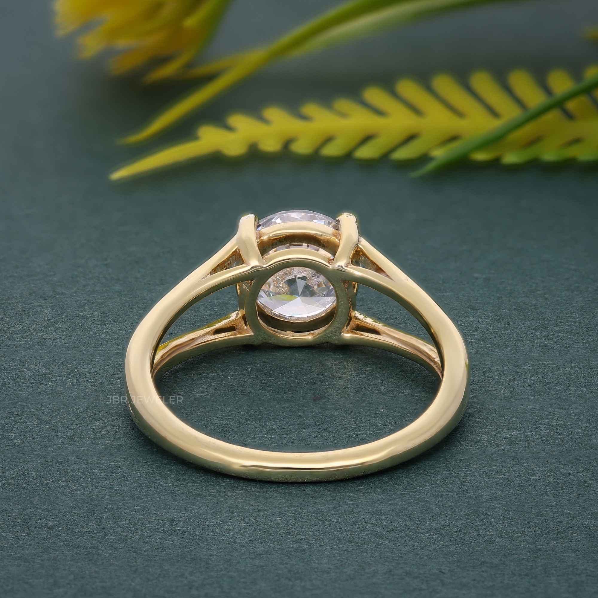 Split Band Round Cut Moissanite Diamond Solitaire Ring - JBR Jeweler