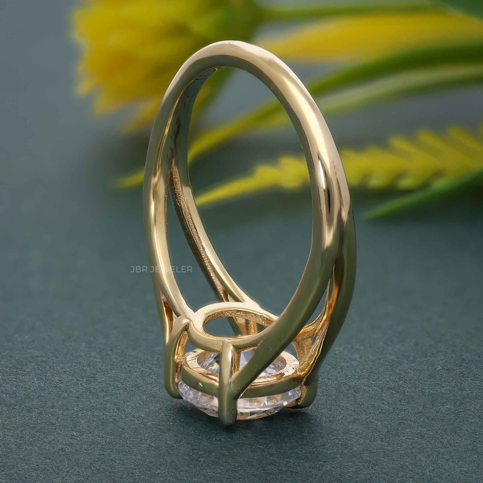 Split Band Round Cut Moissanite Diamond Solitaire Ring - JBR Jeweler