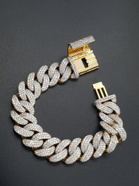 18 MM VVS Moissanite Diamond Cuban link Hip Hop Miami Cuban Iced Out Bracelet - JBR Jeweler