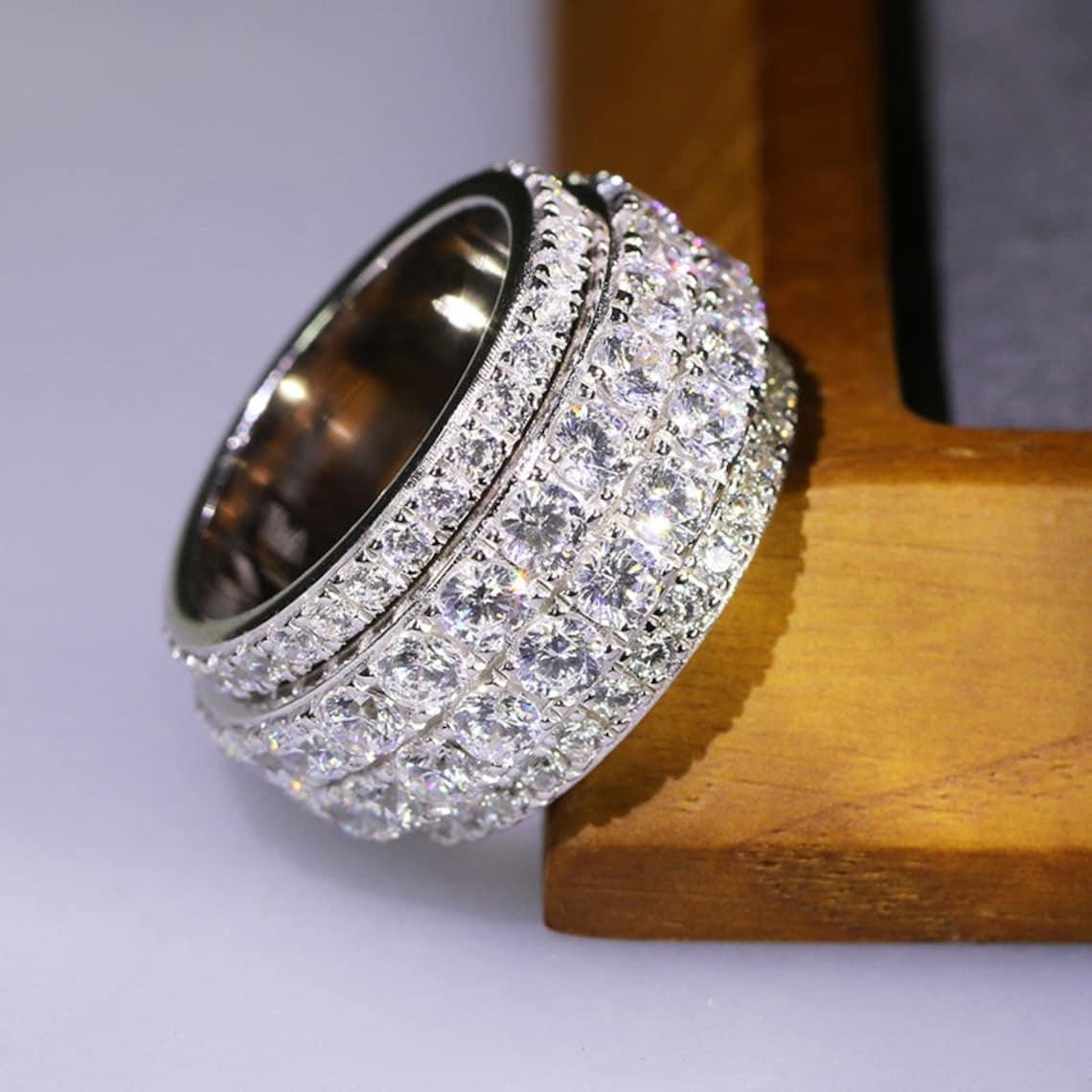 Moissanite Wedding Rings Under $ 1000
