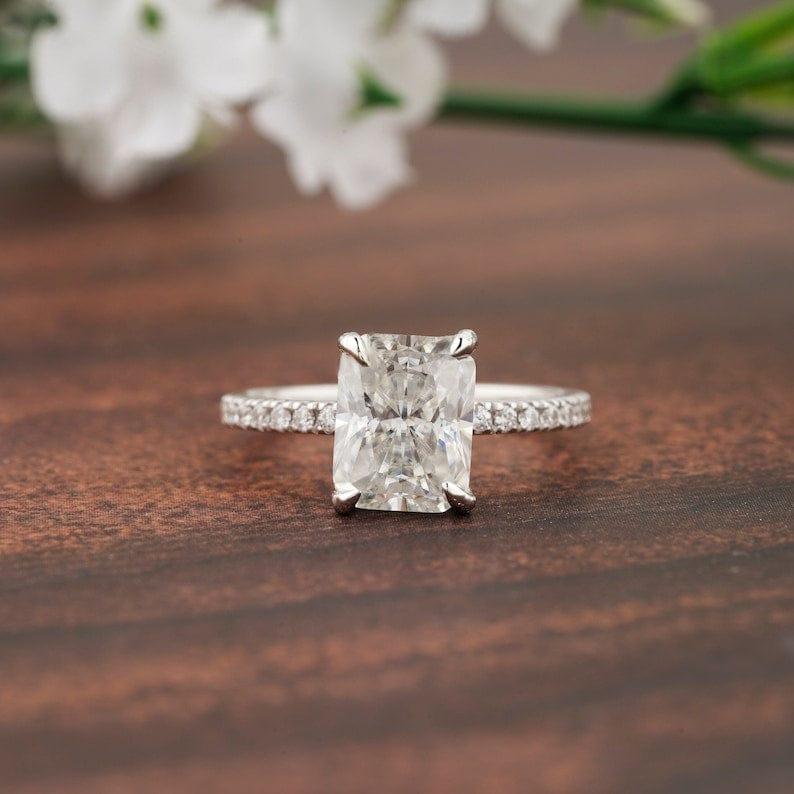 2.0CT Radiant Cut Diamond Solitaire Edge Moissanite Engagement Ring - JBR Jeweler