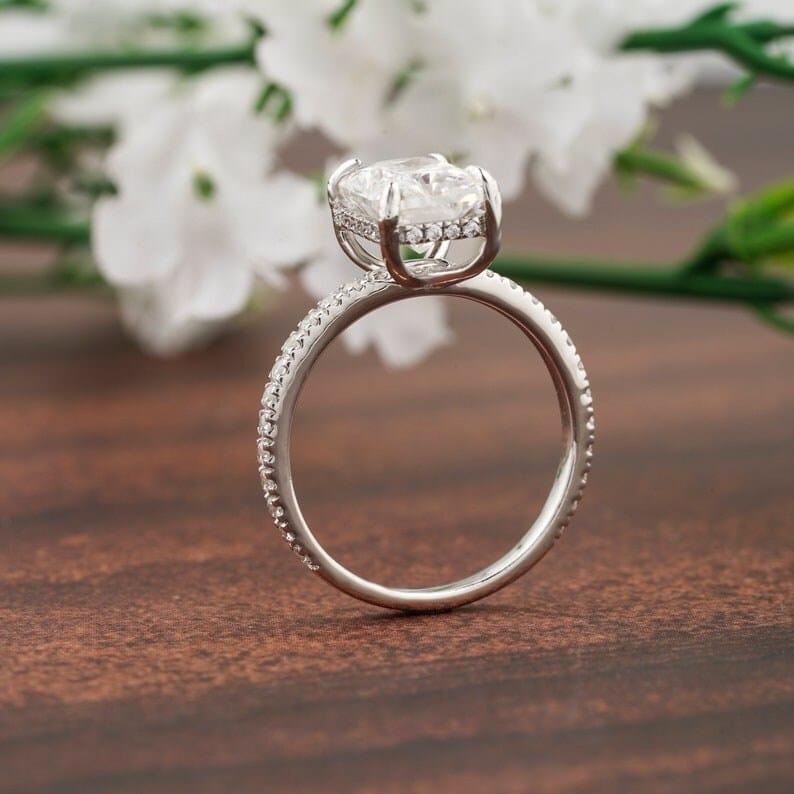 2.0ct Moissanite Diamond Ring good