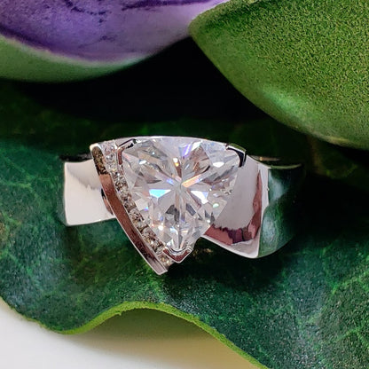 Bague de fiançailles avec accent marquise et diamant cultivé en laboratoire Asscher de 1,00 ct