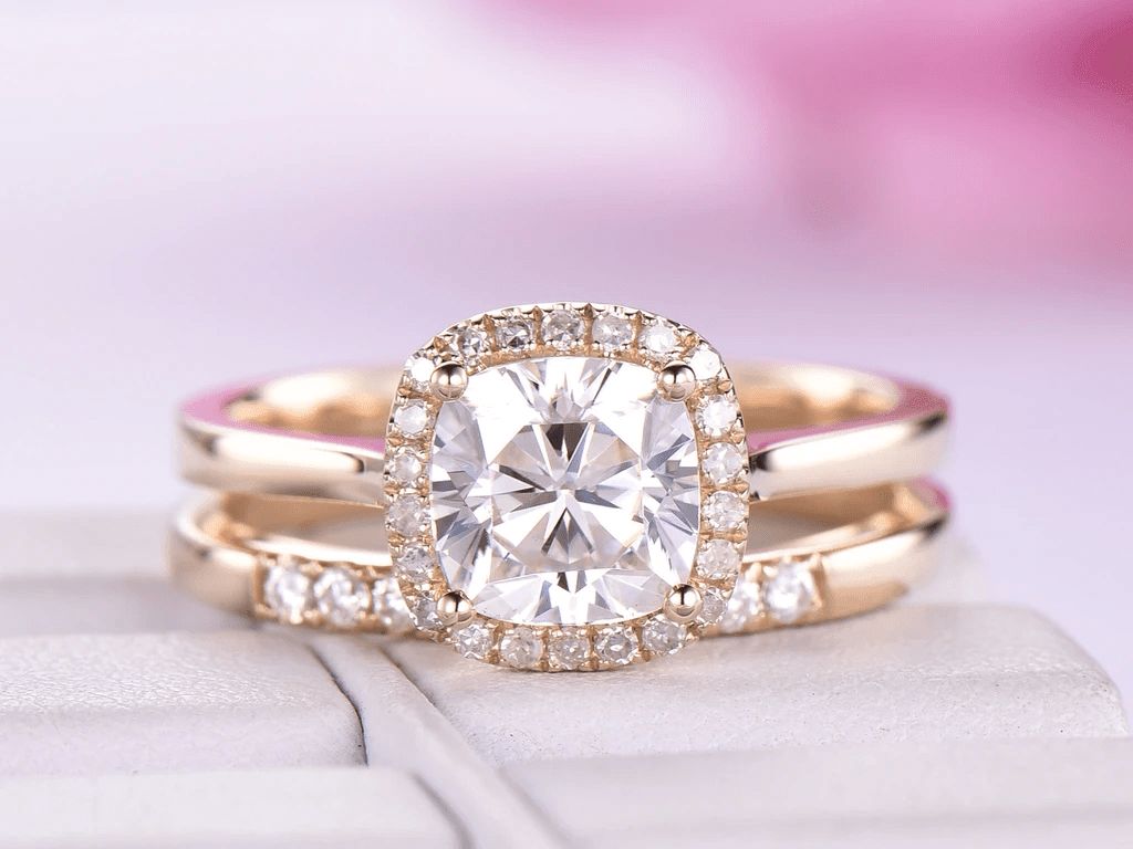 2CT Cushion Moissanite Ring Sets With Open-End Diamond band - JBR Jeweler