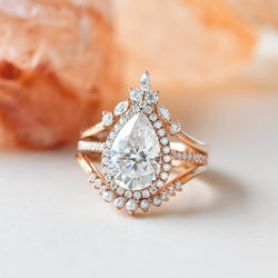 2CT Pear Cut Lab-Grown Diamond Vintage Style Halo Bridal Set Ring (3Pcs) - JBR Jeweler