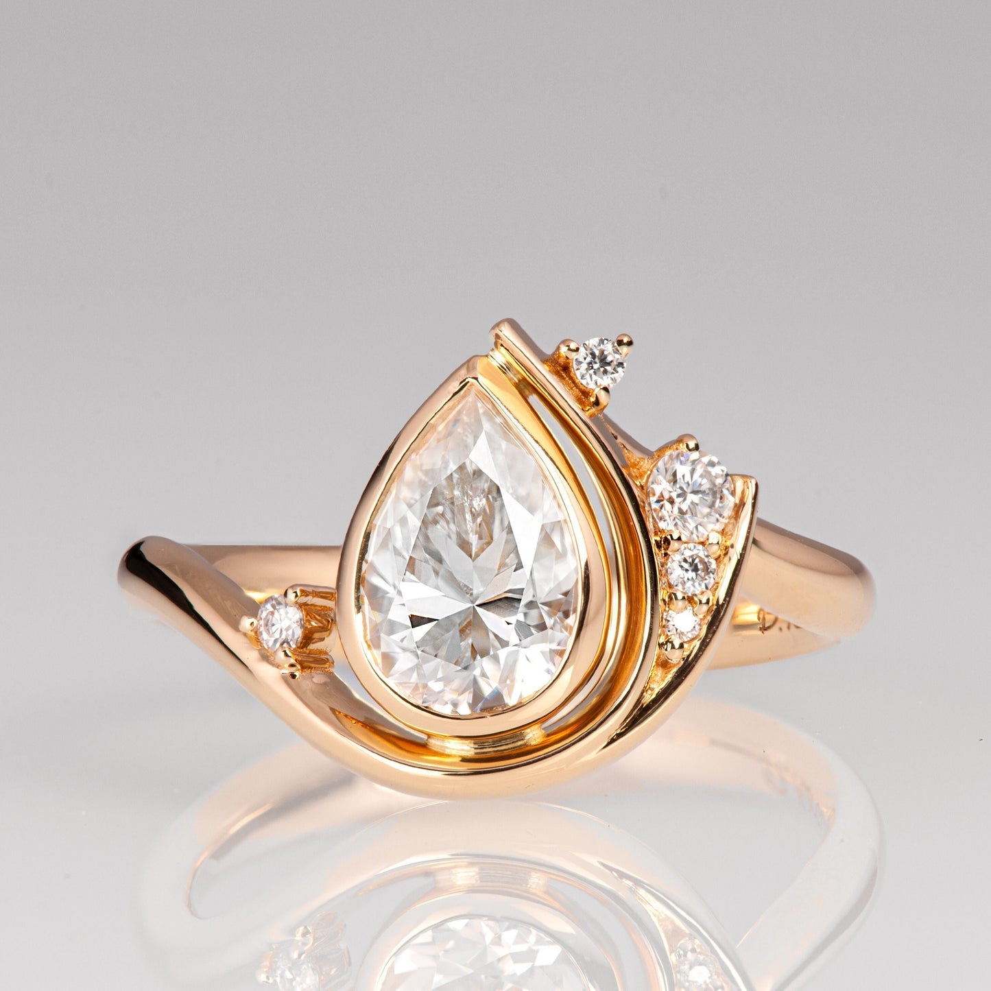 3 CT Pear Cut Lab-Grown Diamond Twisting Vines Engagement Ring with 14K Gold Halo Unique & Elegant Design