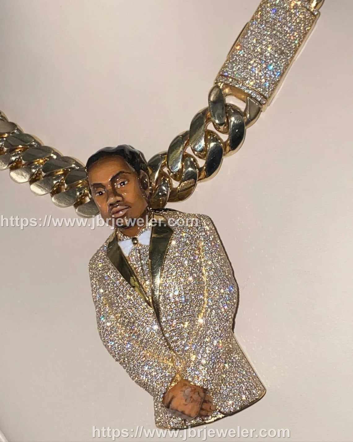 Pendant Rapper Fake Round VVS Diamond Pink Sapphire Customized Iced Out Pendant