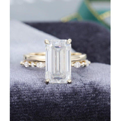 5.00CT Emerald Cut Simple Yellow Gold Unique Big Moissanite Engagement Ring With Matching Band - JBR Jeweler