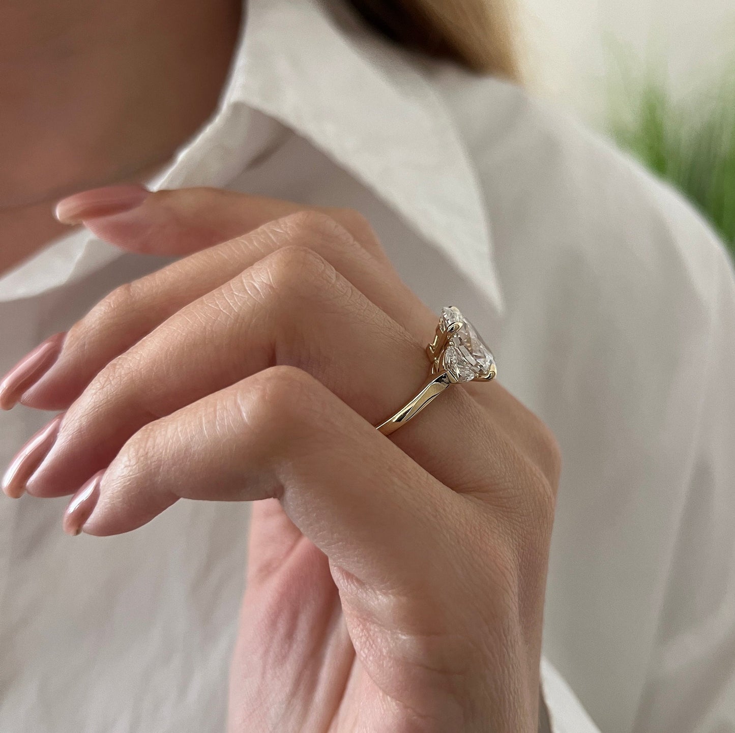 Bague de fiançailles avec accent marquise et diamant cultivé en laboratoire Asscher de 1,00 ct