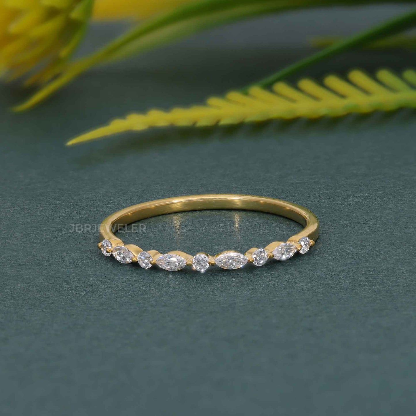 Alternating Marquise Round Lab Grown Diamond Band