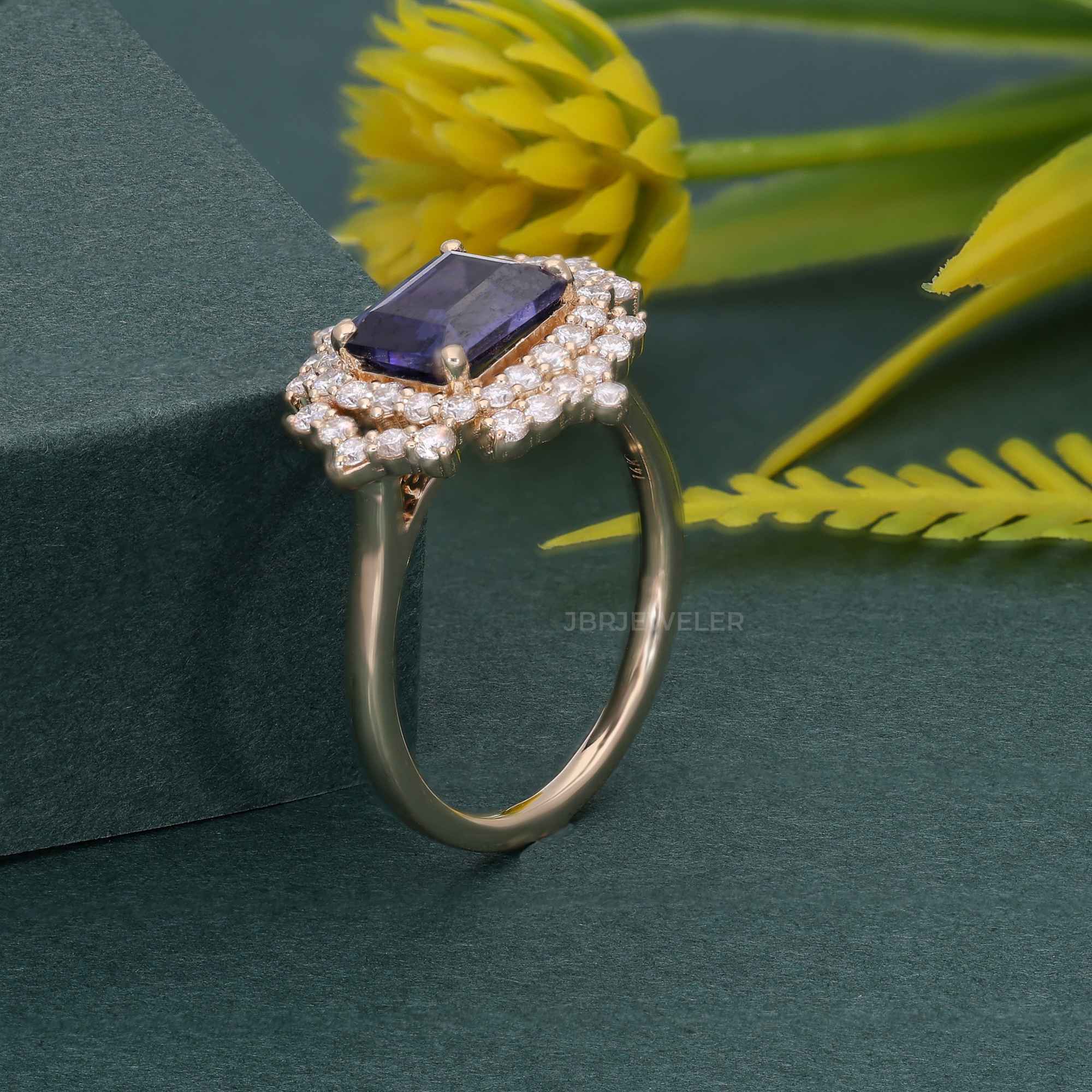 Antique Royal Blue Sapphire Gemstone Halo Diamond Sapphire Engagement Ring - JBR Jeweler