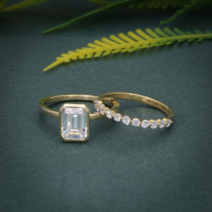 Bezel Emerald Cut Lab Grown Diamond Bridal Ring Sets With Eternity Band