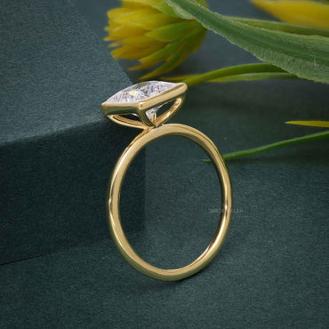 Bague de fiançailles princesse en diamants cultivés en laboratoire, sertie de lunette classique