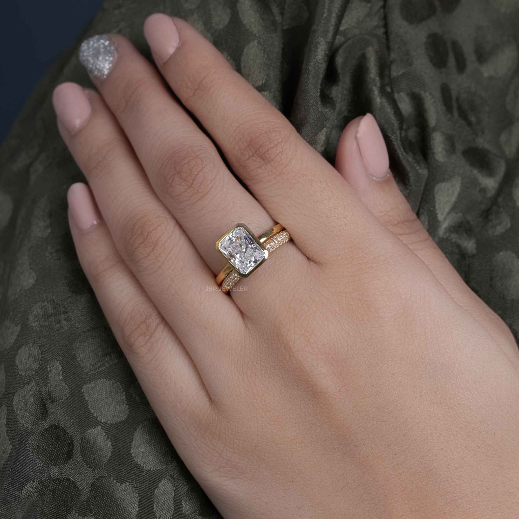 Bezel Set Radiant Cut Lab Grown Diamond Bridal Set Ring With Wedding Band - JBR Jeweler