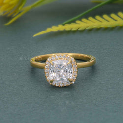 Bague halo solitaire à diamants cultivés en laboratoire Bold Cushion