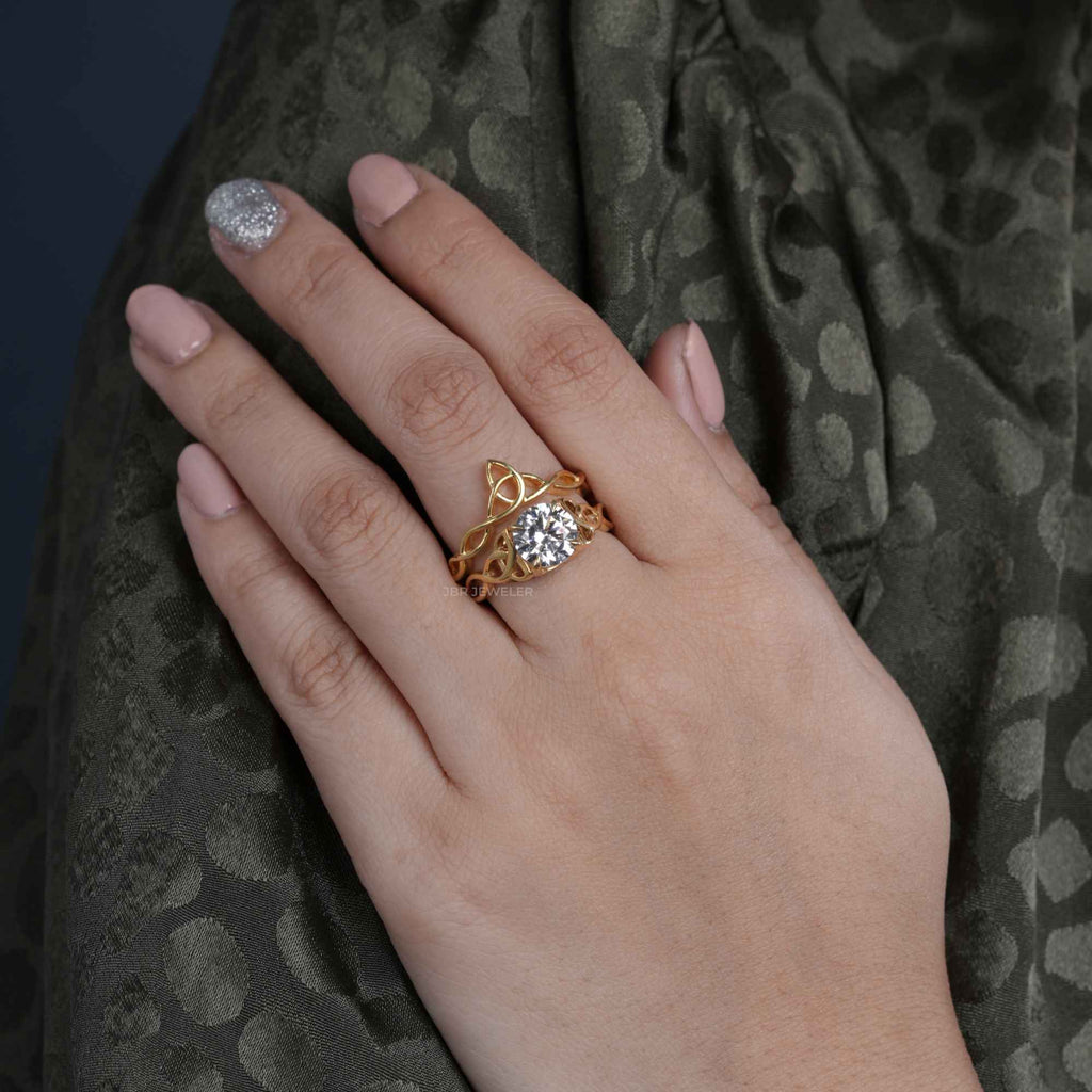Celtic Knot Round Cut Moissanite Diamond Bridal Set Ring - JBR Jeweler